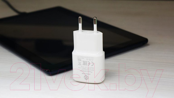 Изображение товара Зарядное устройство сетевое Evolution A70 (5V/2A)