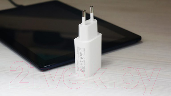 Изображение товара Зарядное устройство сетевое Evolution Fast Charge A138 (18W/3A)