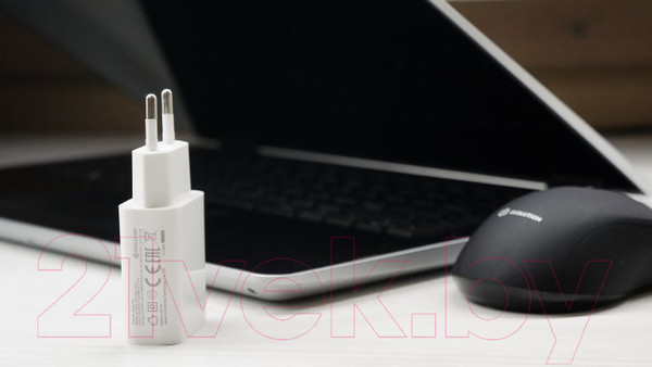 Изображение товара Зарядное устройство сетевое Evolution Fast Charge A138 (18W/3A)