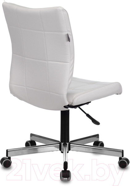 Изображение товара Кресло офисное Бюрократ CH-330M (белый)