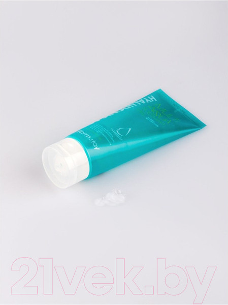 Изображение товара Гель для лица FarmStay Hyaluronic Acid Multi Aqua Многофункциональный успокаивающий (200мл)