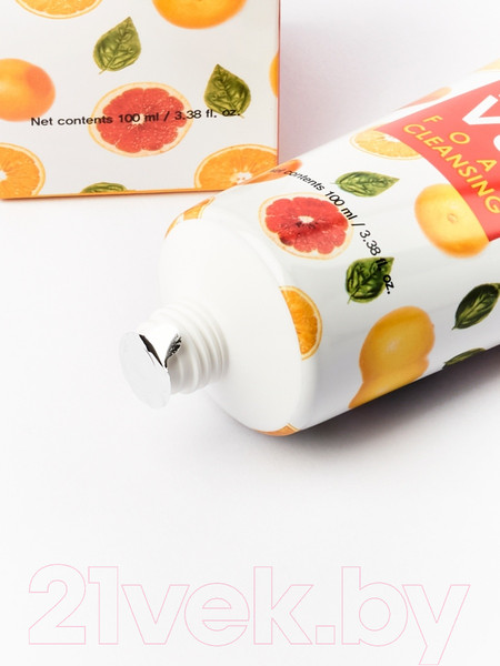 Изображение товара Пенка для умывания FarmStay С витаминным комплексом (100мл)