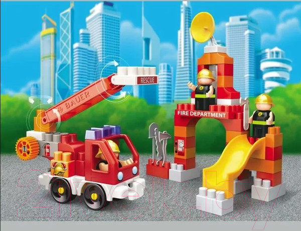 Изображение товара Конструктор Bauer Пожарная машина машина и тренировочная площадка / 740 (77эл)