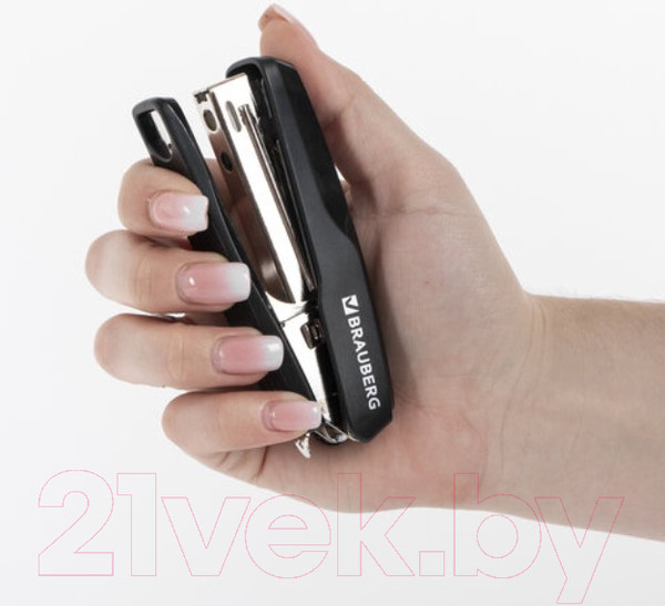 Изображение товара Степлер Brauberg Extra / 229078 (черный/синий)