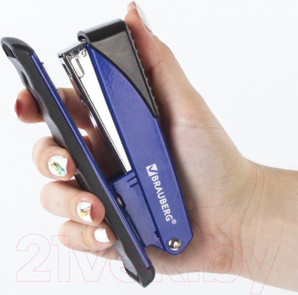 Изображение товара Степлер Brauberg Office / 228612 (синий)