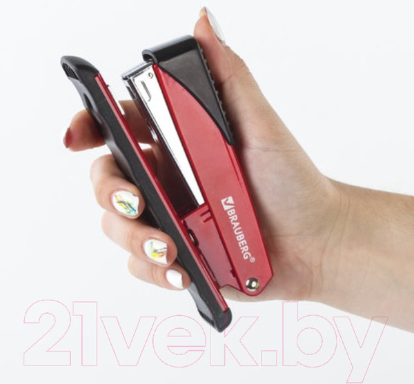 Изображение товара Степлер Brauberg Office / 228613 (красный)