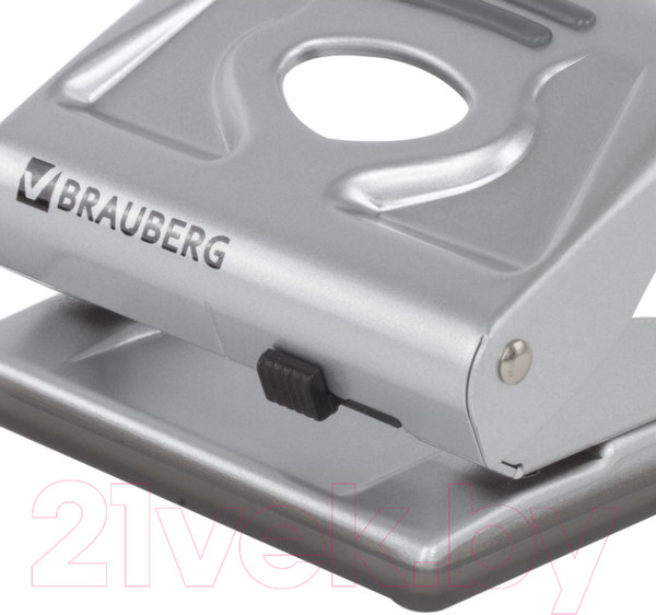 Изображение товара Дырокол Brauberg Metallic / 224339 (серебристый)