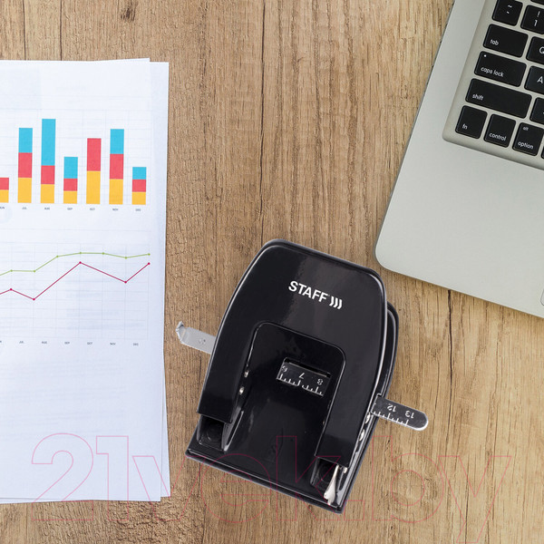 Изображение товара Дырокол Staff Manager / 224650 (черный)