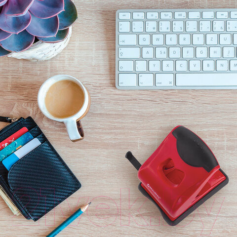 Изображение товара Дырокол Brauberg Jet Pro / 228603 (красно-черный)