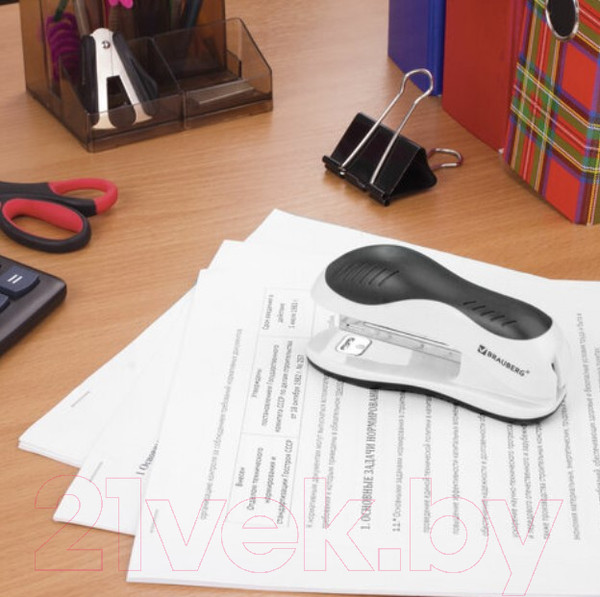 Изображение товара Степлер Brauberg Jet / 228581 (белый/черный)