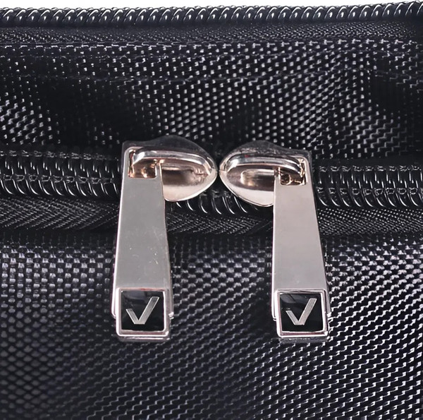 Изображение товара Сумка для ноутбука Brauberg Control 2 / 240397 (черный)