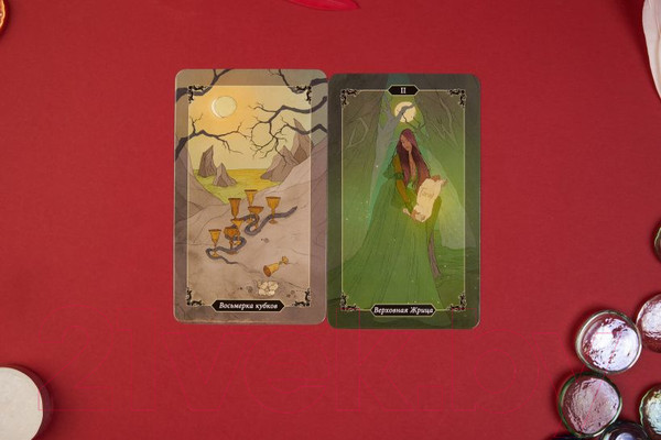 Изображение товара Гадальные карты Эксмо Таро Темного леса 78 карт и руководство в подарочном футляре (Грэхем С.)