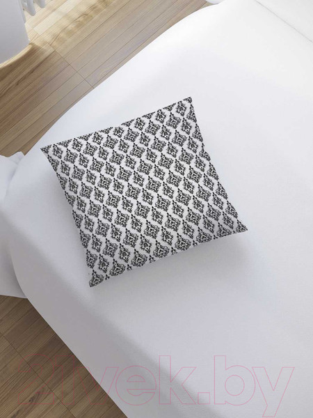 Изображение товара Наволочка декоративная JoyArty Классический орнамент / sl_17382
