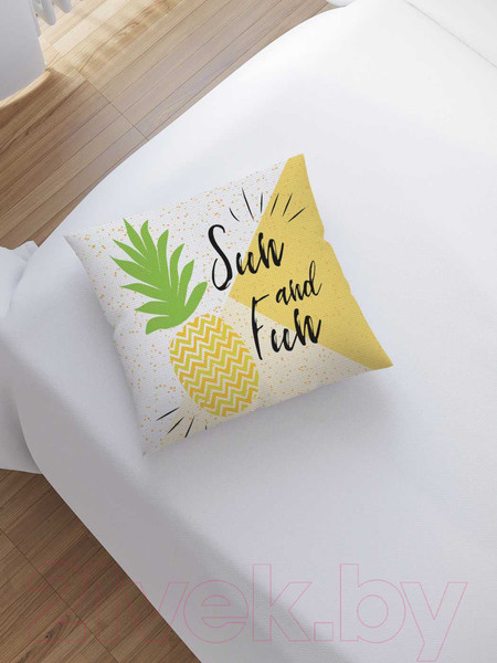 Изображение товара Наволочка декоративная JoyArty Яркий ананас / sl_77448