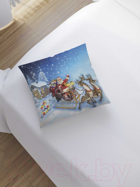 Изображение товара Наволочка декоративная JoyArty Санта везет подарки / sl_19396