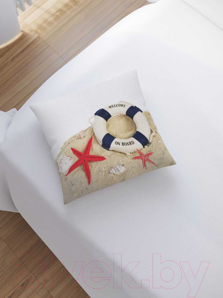 Изображение товара Наволочка декоративная JoyArty Спасательный круг на песке / sl_10845