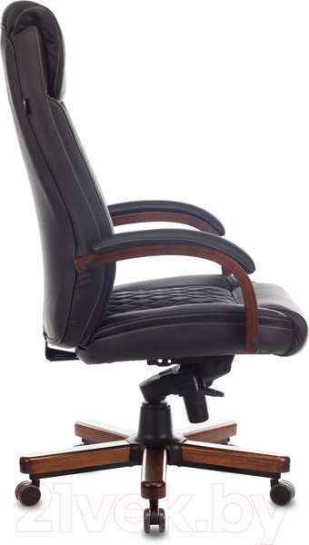 Изображение товара Кресло офисное Бюрократ Т-9924 Walnut (кожа черный/металл/дерево)