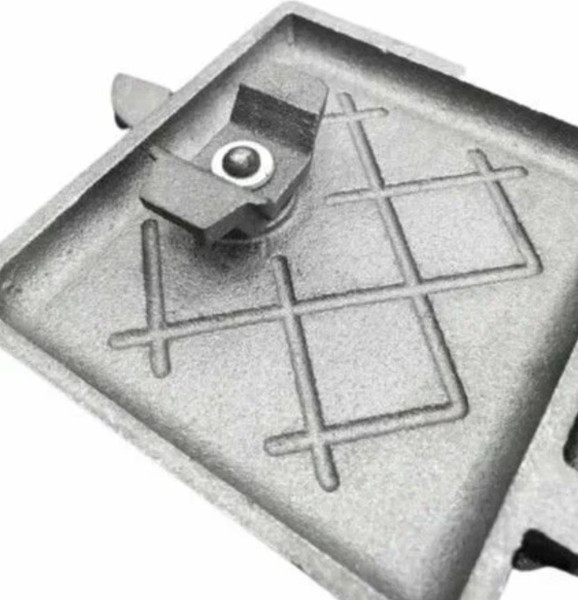 Изображение товара Дверца печная Станкоинструмент Поддувальная Желудь ДП-1