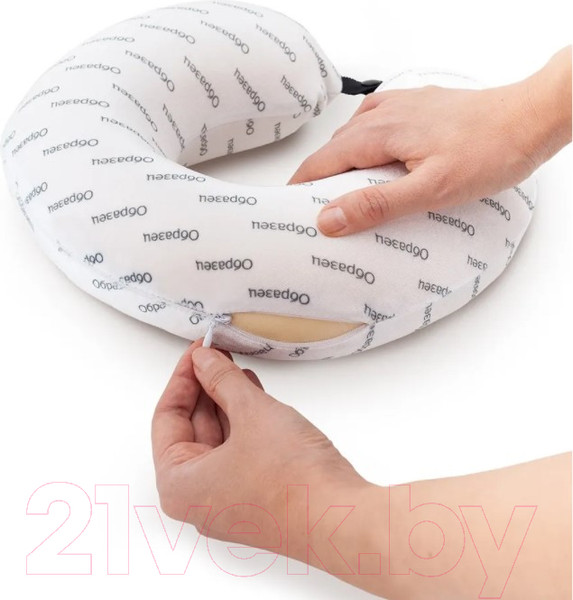 Изображение товара Подушка на шею Ambesonne Одинокая планета / trp-9048