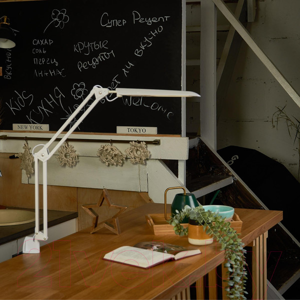 Изображение товара Настольная лампа Uniel TLD-524 White/8W/10610 (белый)