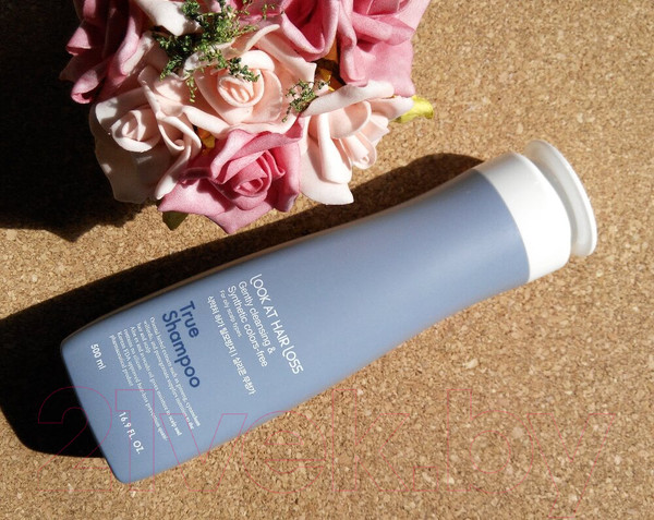 Изображение товара Шампунь для волос Daeng Gi Meo Ri Look At Hair Loss True Hair&Scalp Shampoo  (500мл)