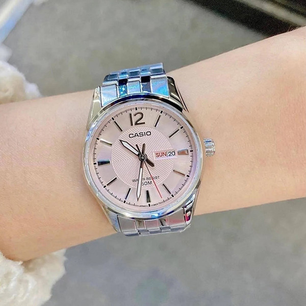 Изображение товара Часы наручные женские Casio LTP-1335D-5A