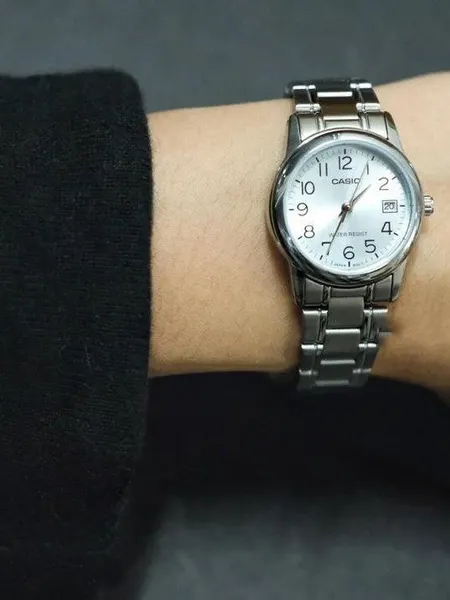 Изображение товара Часы наручные женские Casio LTP-V002D-2B