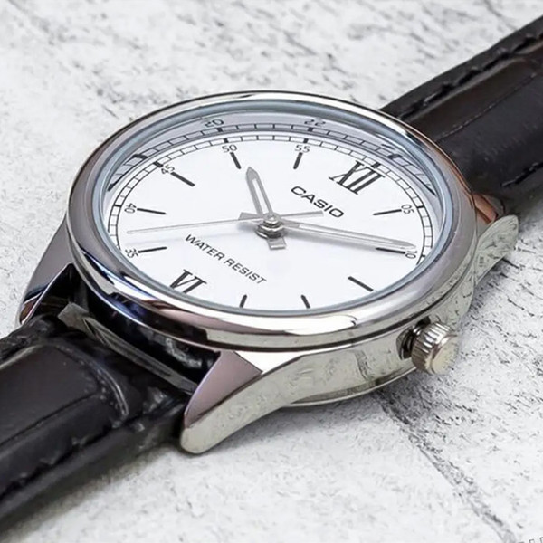 Изображение товара Часы наручные женские Casio LTP-V005L-7B2