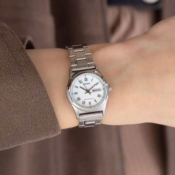 Изображение товара Часы наручные женские Casio LTP-V006D-7B