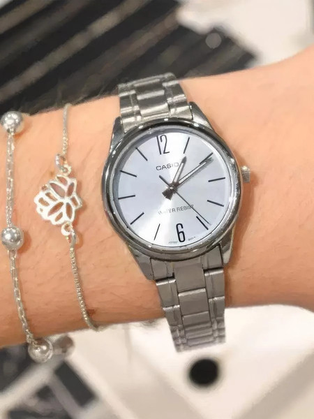 Изображение товара Часы наручные женские Casio LTP-V005D-2B