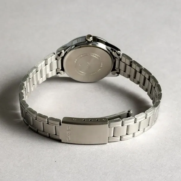 Изображение товара Часы наручные женские Casio LTP-V005D-4B2