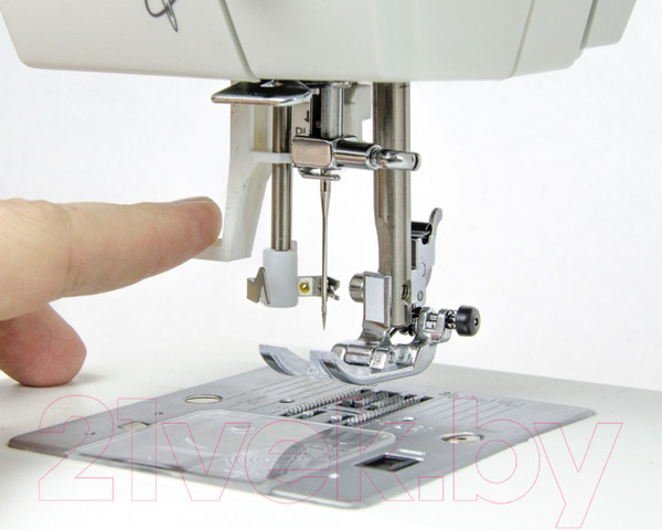 Изображение товара Швейная машина Aurora Style 100