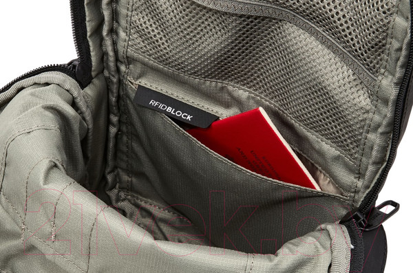 Изображение товара Рюкзак Thule Tact 8L / 3204710 (черный)