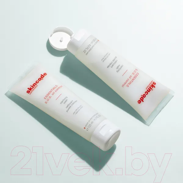 Изображение товара Эмульсия для умывания Skincode Essentials S.O.S Oil Control Clarifying Wash (125мл)