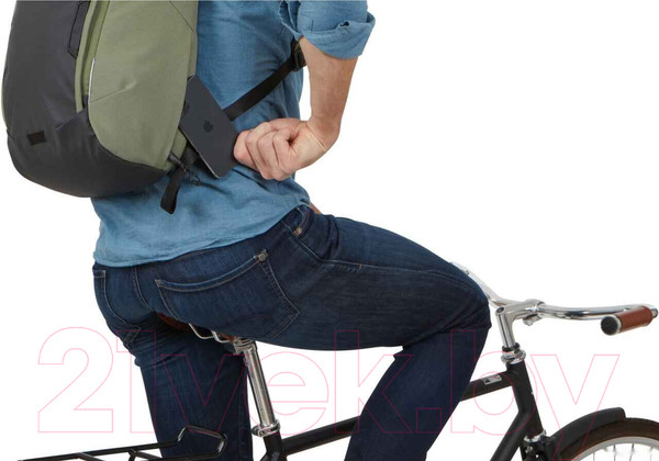 Изображение товара Рюкзак спортивный Thule Paramount Commuter Backpack 18L TPCB18OLVN / 3204730 (зеленый)