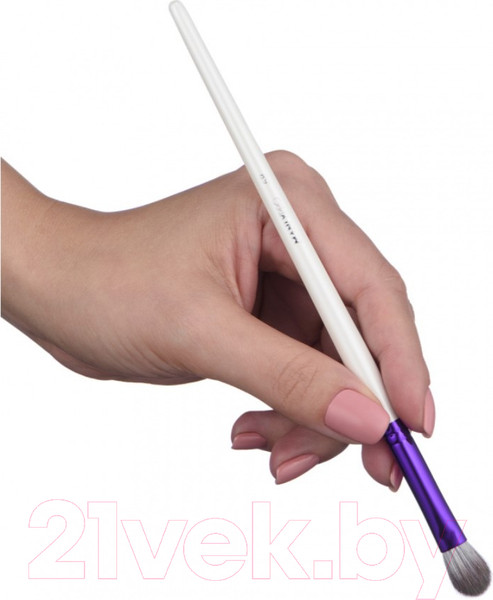 Изображение товара Кисть для макияжа Manly PRO Маленькая плоская д/теней, растушевки карандаша/конс К58