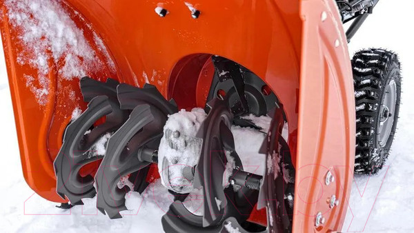 Изображение товара Снегоуборщик бензиновый Husqvarna ST 124 (970 44 93-02)