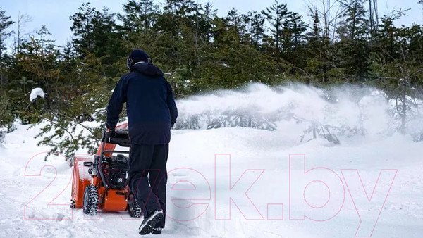 Изображение товара Снегоуборщик бензиновый Husqvarna ST 124 (970 44 93-02)