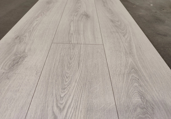 Изображение товара Ламинат Quick-Step Classic Дуб пепельный серый (CLH5786)