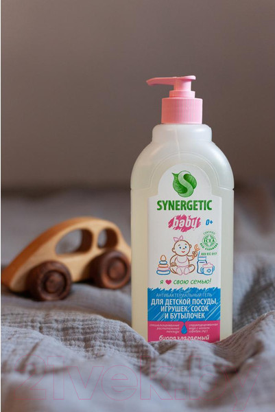 Изображение товара Средство для мытья посуды Synergetic Для детской посуды, сосок, бутылочек и игрушек (0.5л)
