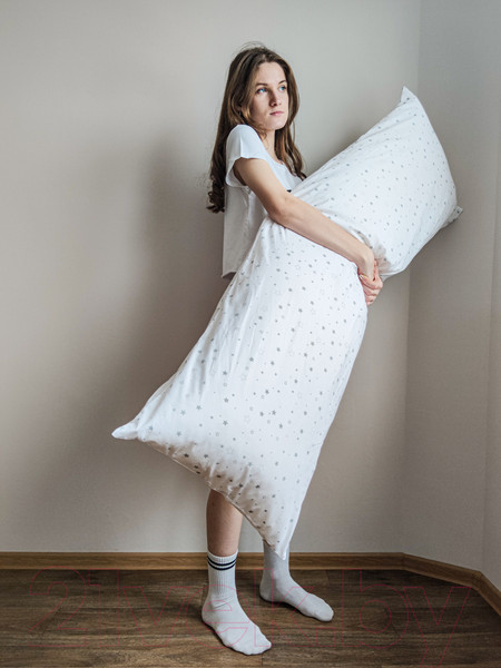 Изображение товара Подушка для сна Martoo Дакимакура 150x50 / DK-GRST/WT (серые звезды на белом)
