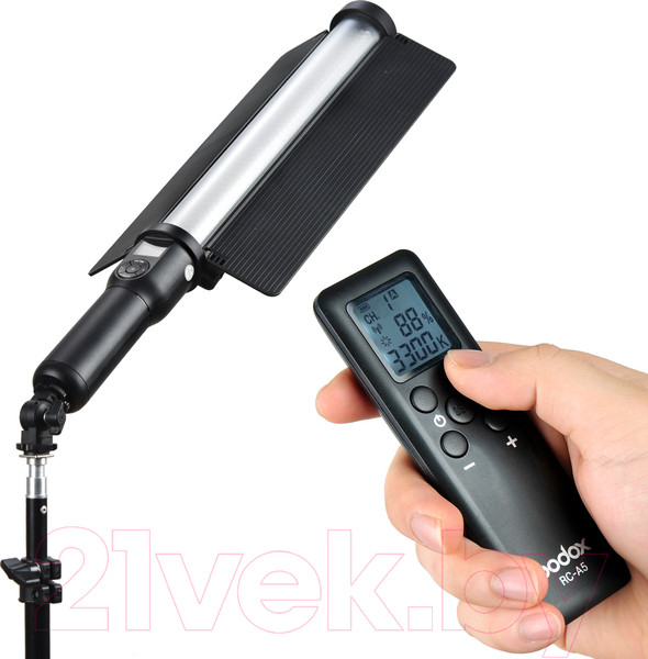 Изображение товара Осветитель студийный Godox LC500 / 28540