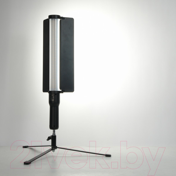 Изображение товара Осветитель студийный Godox LC500 / 28540