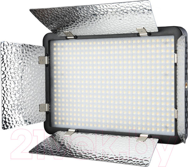Изображение товара Осветитель студийный Godox LED500LRW / 28652