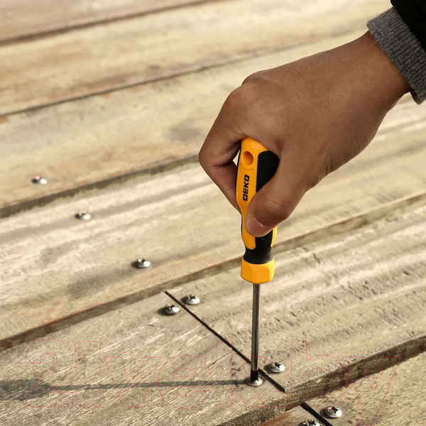 Изображение товара Универсальный набор инструментов Deko DKMT89 SET 89 / 065-0737