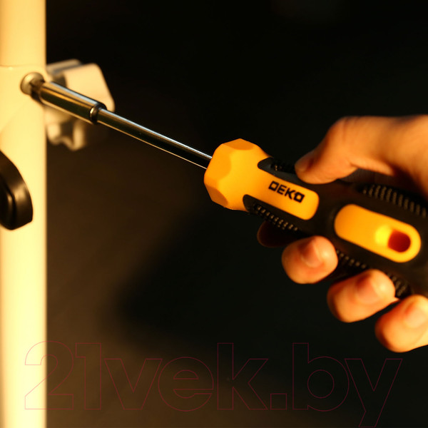 Изображение товара Универсальный набор инструментов Deko TZ82 SET 82 / 065-0736