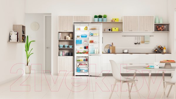 Изображение товара Холодильник с морозильником Indesit ITR 4200 W