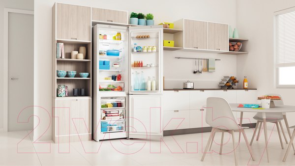 Изображение товара Холодильник с морозильником Indesit ITR 4200 W