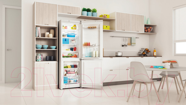 Изображение товара Холодильник с морозильником Indesit ITR 4180 W