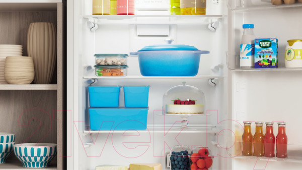 Изображение товара Холодильник с морозильником Indesit ITR 5180 W